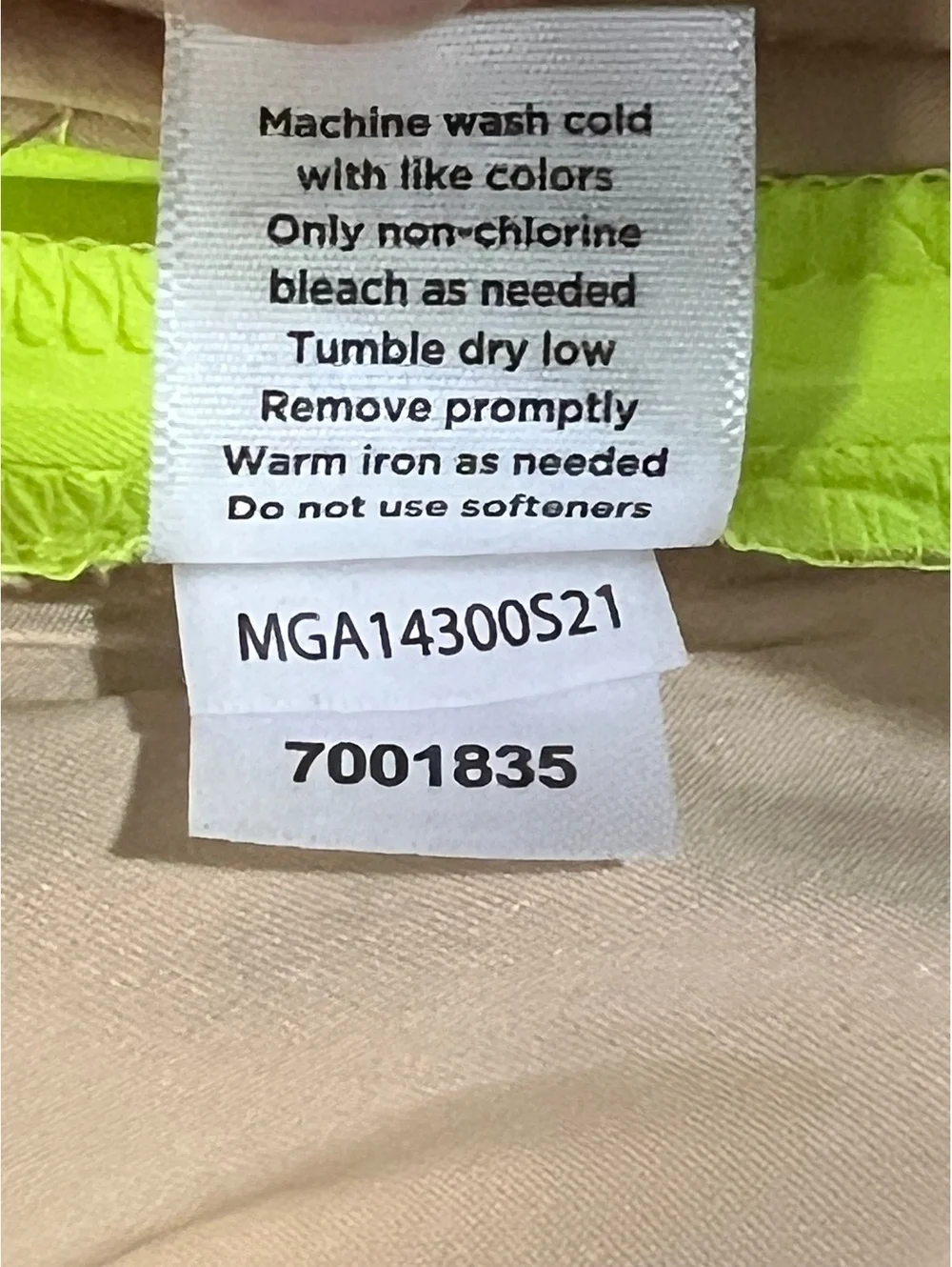Walter Hagen Men's Neon Yellow Golf Shorts Size 30
